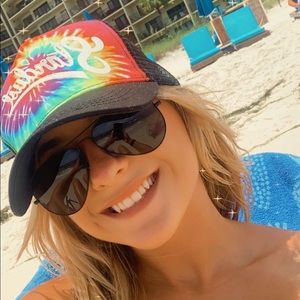 Meet your Posher, Keely